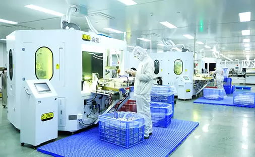 Equipamento de automa&ccedil;&atilde;o de processamento de impress&atilde;o em cores